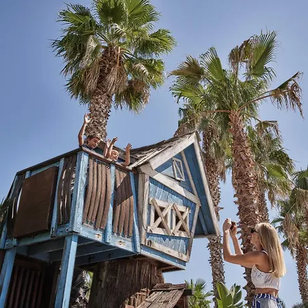 Esperides Hotel
