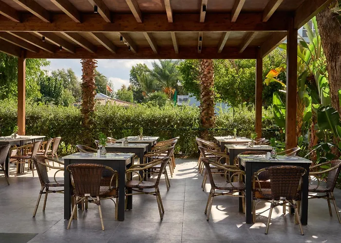 Hotel Esperides 4*