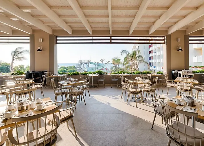 Esperides Hotel